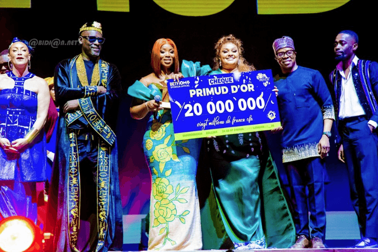 PRIMUD d'Or 2024 : Roseline Layo sacrée reine de la musique urbaine