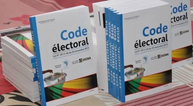 Transhumance politique au Bénin : un jeu d'alliances et de repositionnements avant 2026