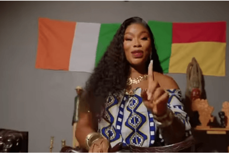 Roseline Layo s’excuse après une erreur sur le drapeau béninois